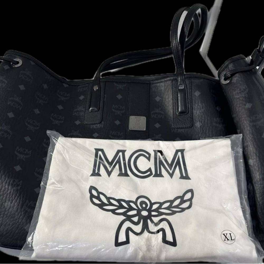 MCM Black large visetos Liz shopper Tote